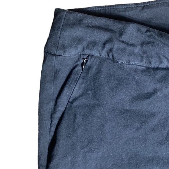 Soft surroundings shorts black 1x - Picture 2 of 4